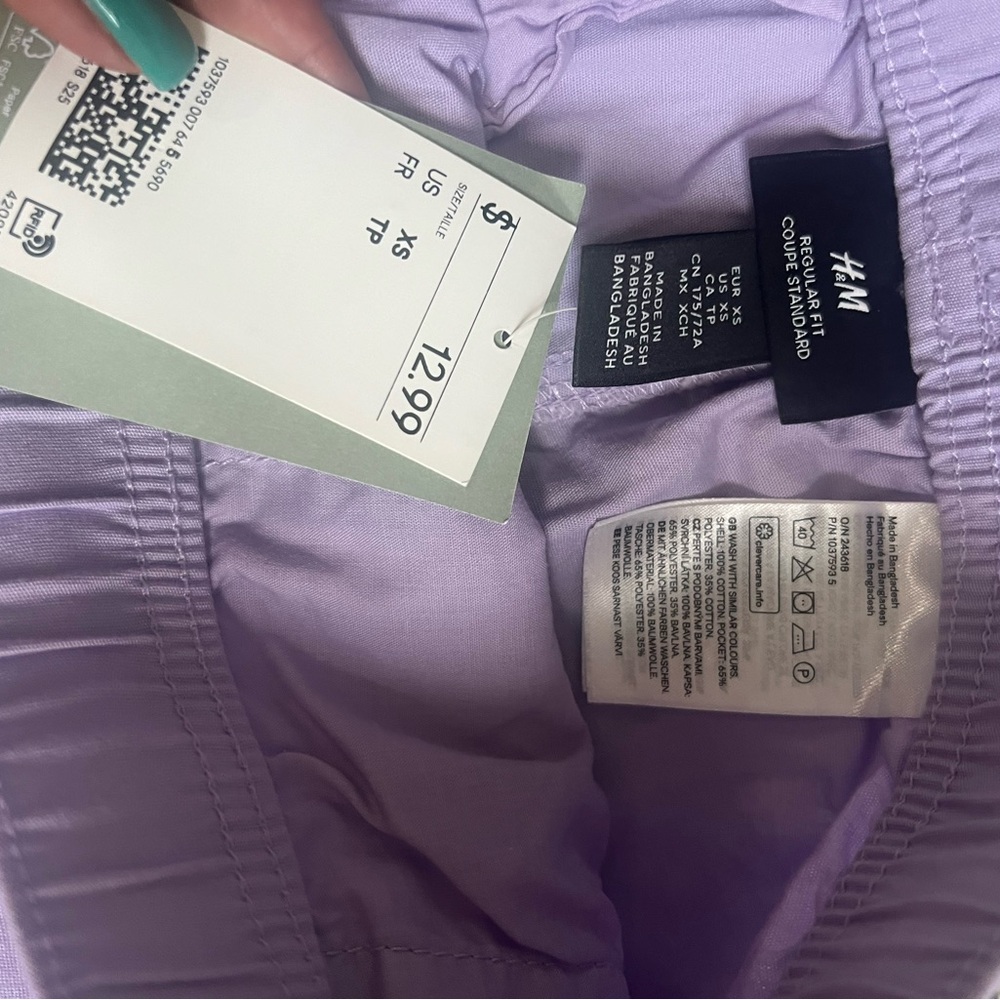 H&M Purple Cargo Shorts with Relaxed Fit and Elastic Waistband - Picture 4 of 8